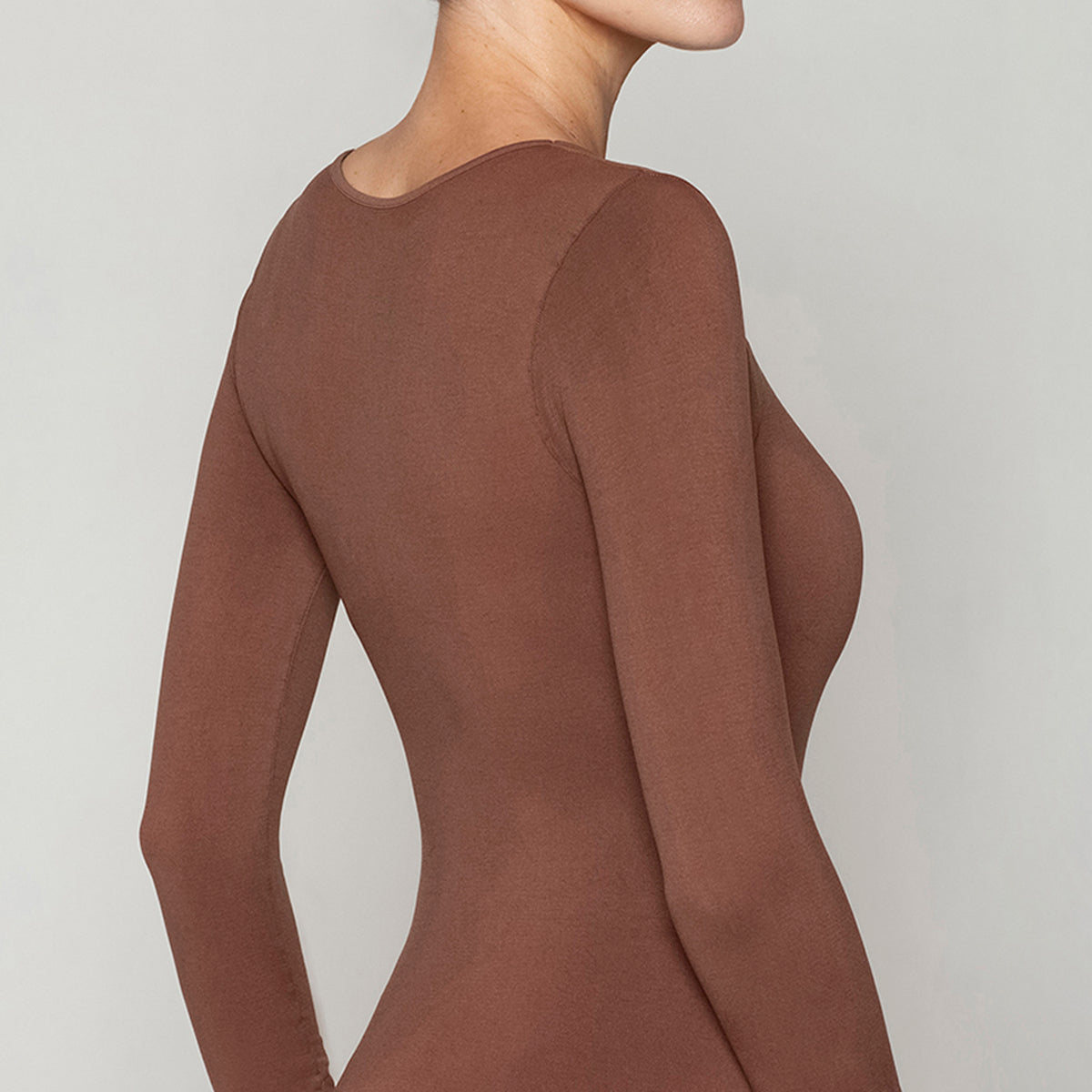 Monarch - Polera Esencial Manga Larga