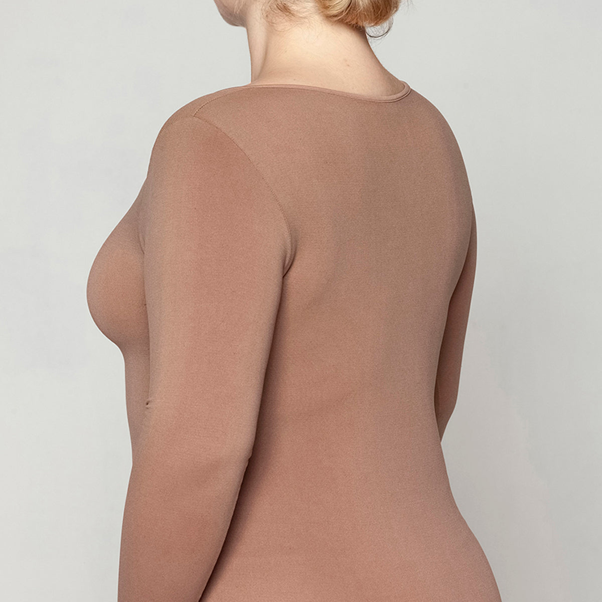 Monarch - Polera Esencial Manga Larga