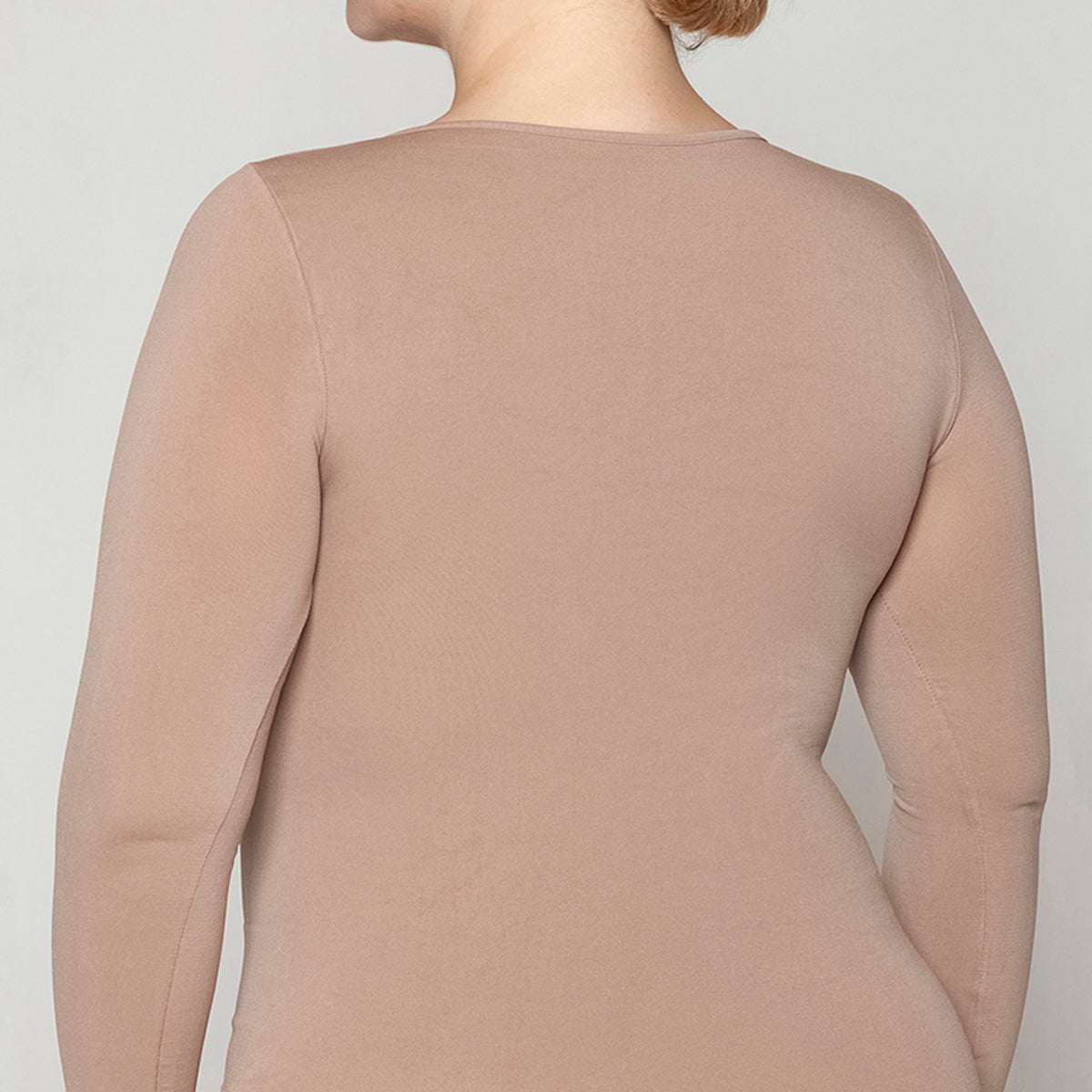 Monarch - Polera Esencial Manga Larga