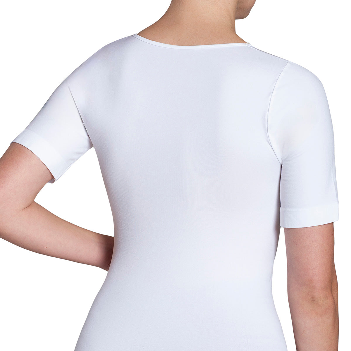 Monarch - Polera Esencial Manga Corta