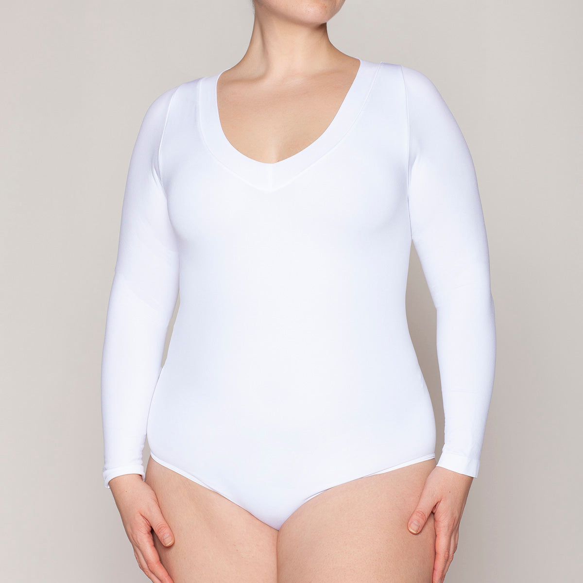 Monarch - Body Escote V Manga Larga