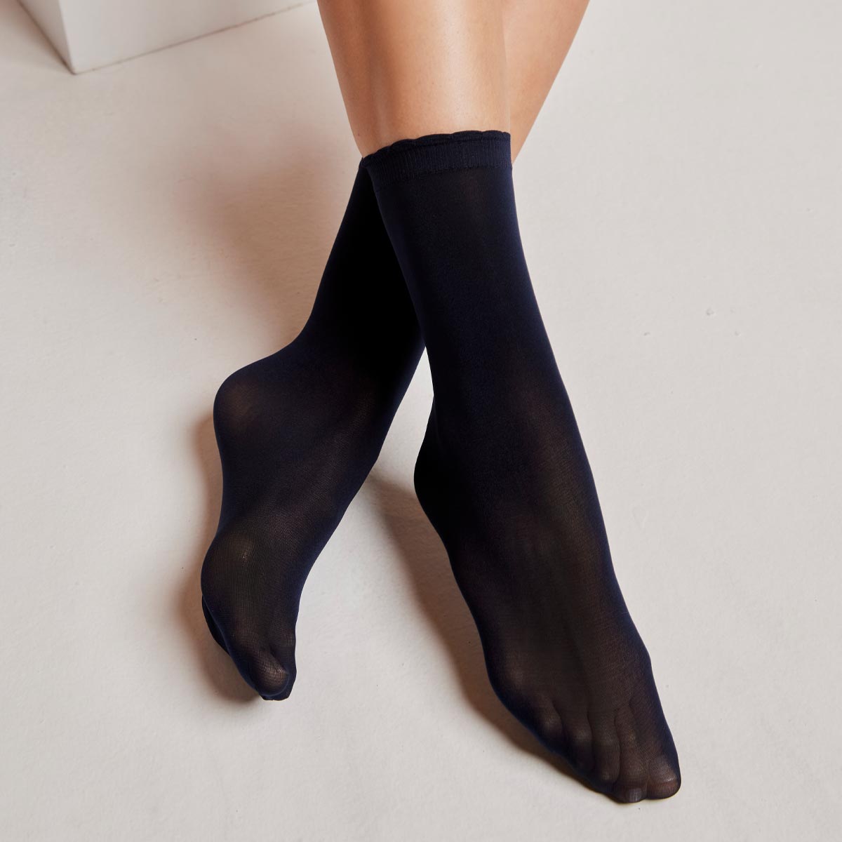 Monarch - 2 Pares Soquet Opaco