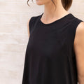 Monarch - Polera Sin Mangas Negro