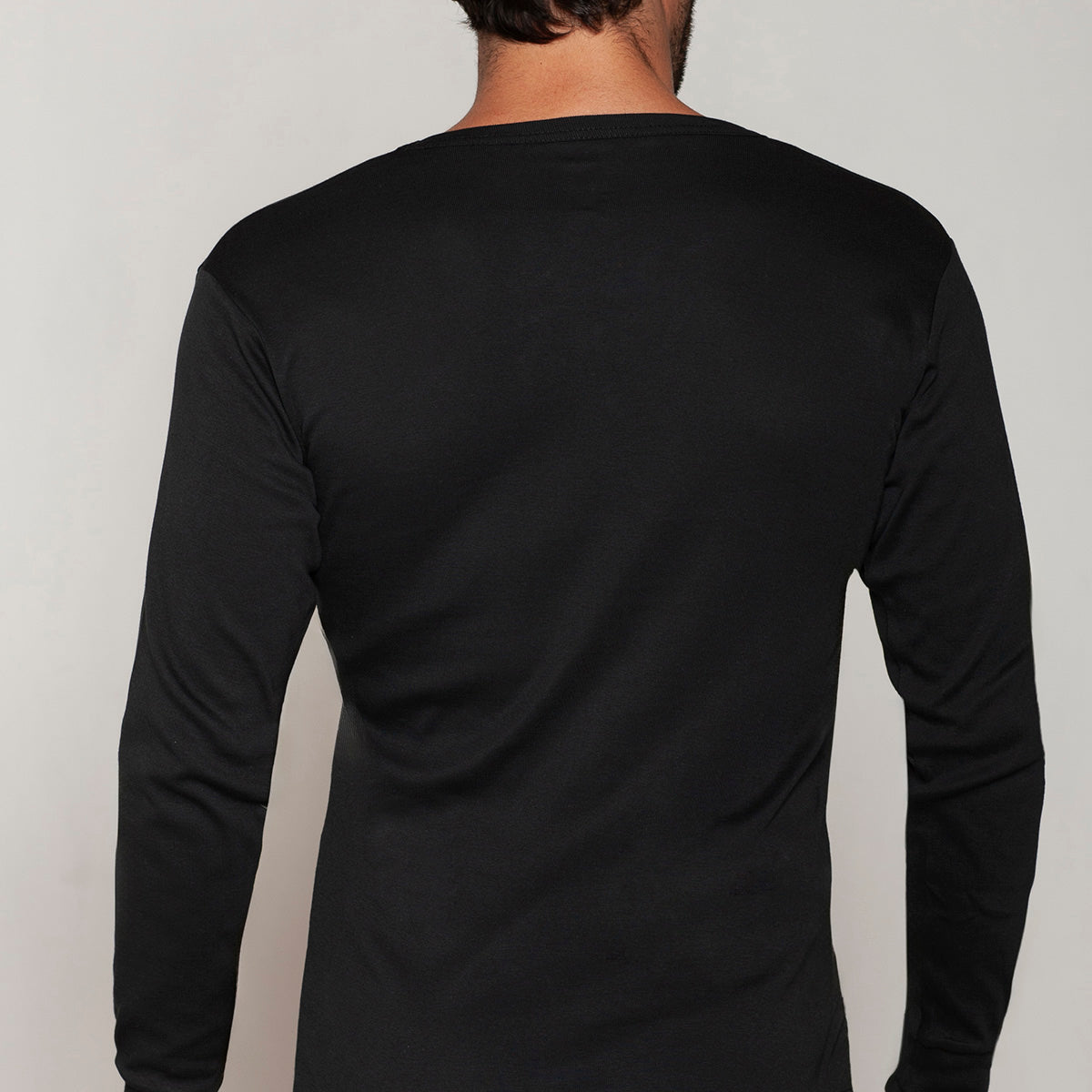 Tais - Camiseta Manga Larga Cuello V Hombre Algodón