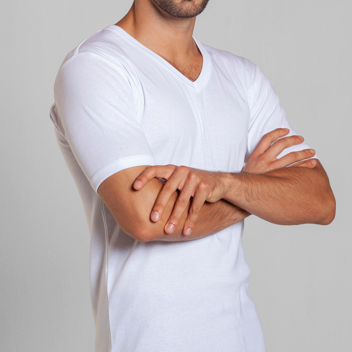 Tais - Camiseta Manga Corta Cuello V Hombre Algodón