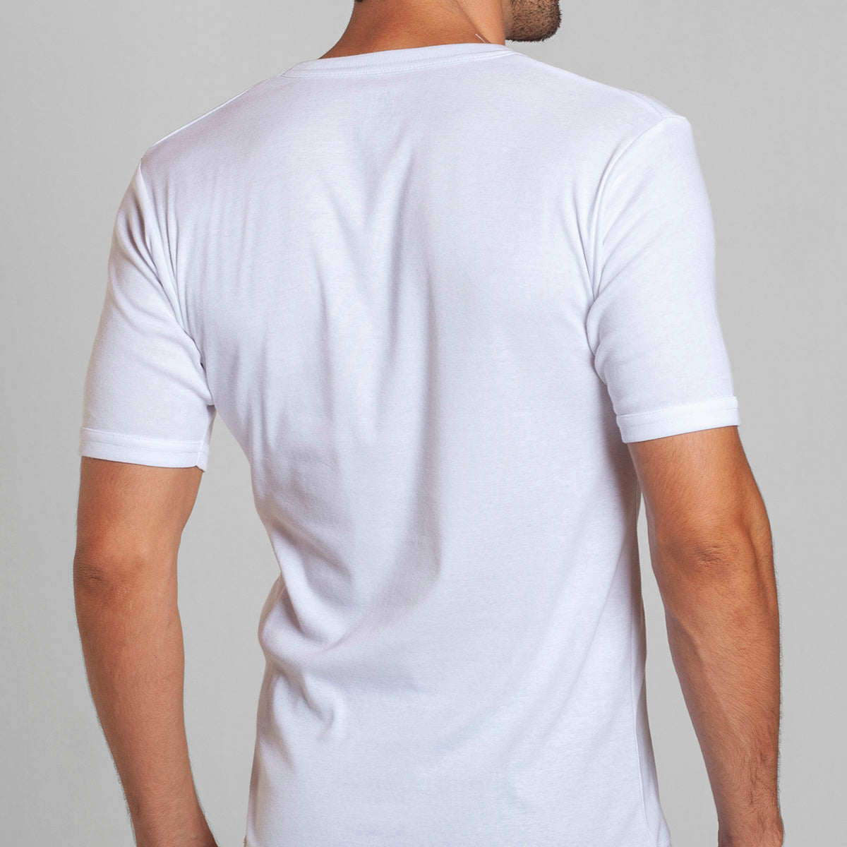 Tais - Camiseta Manga Corta Cuello V Hombre Algodón
