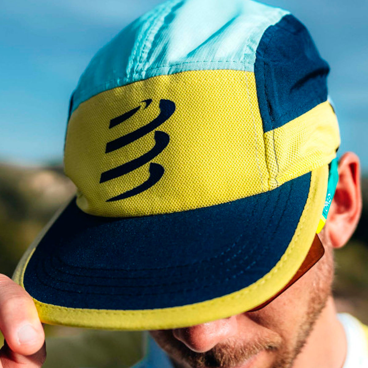 Compressport - Jockey 5 Panel Ligth Amarillo