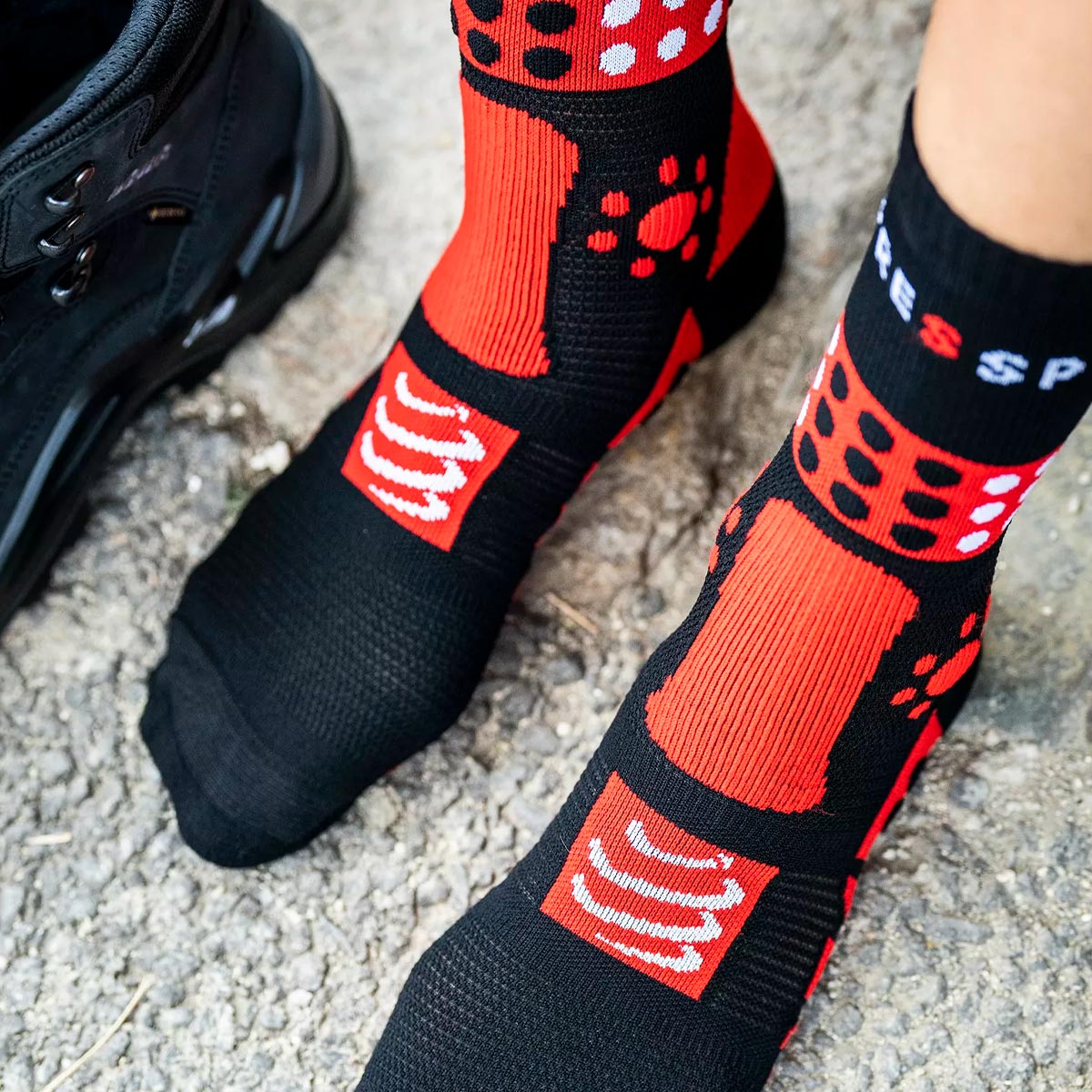 Compressport - Calcetín Trekking Black