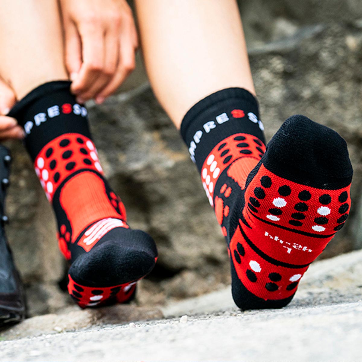 Compressport - Calcetín Trekking Black