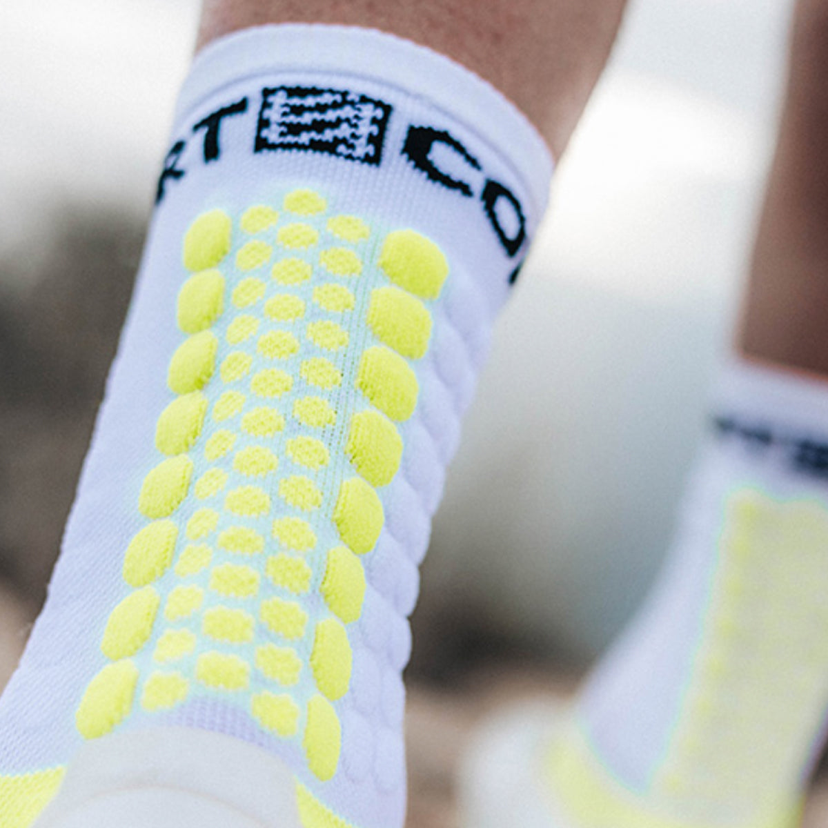 Compressport - Calcetín Ultra Trail V2.0 Blanco