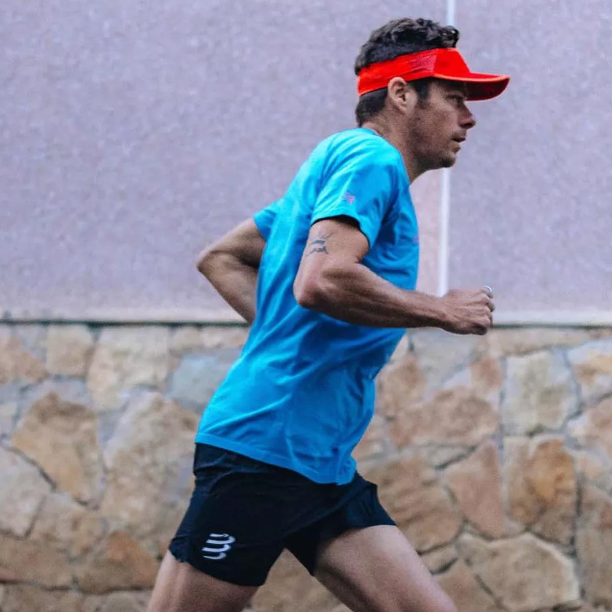 Compressport - Visera Ultralight Rojo