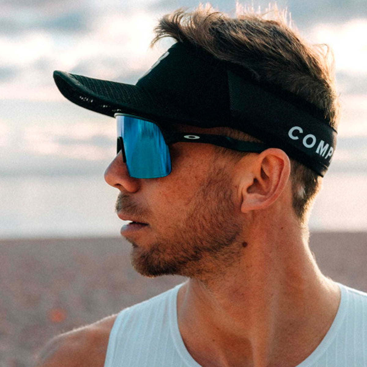 Compressport - Visera Ultralight Black