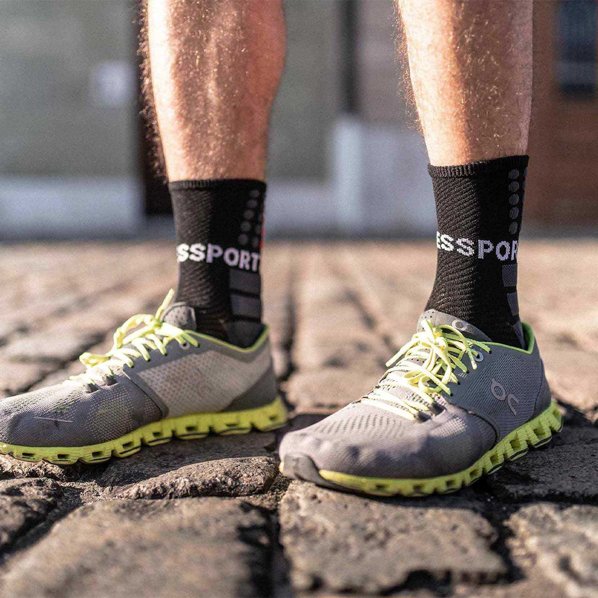 Compressport - Calcetín Shock Absorb Black