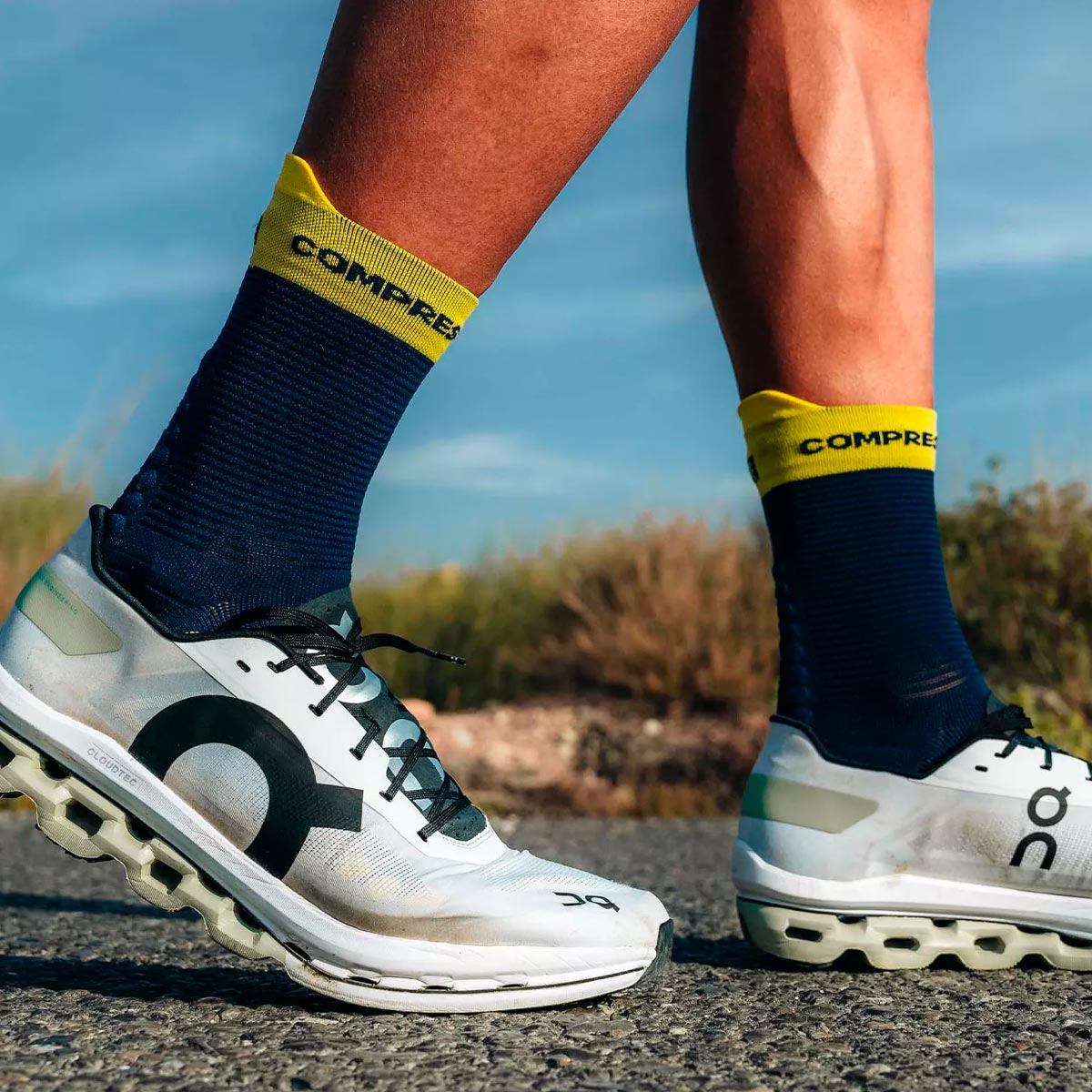 Compressport - Calcetín Pro Racing v4.0 Run High Petróleo