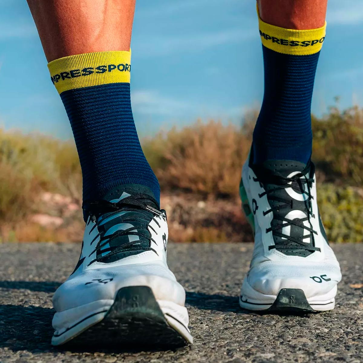 Compressport - Calcetín Pro Racing v4.0 Run High Petróleo