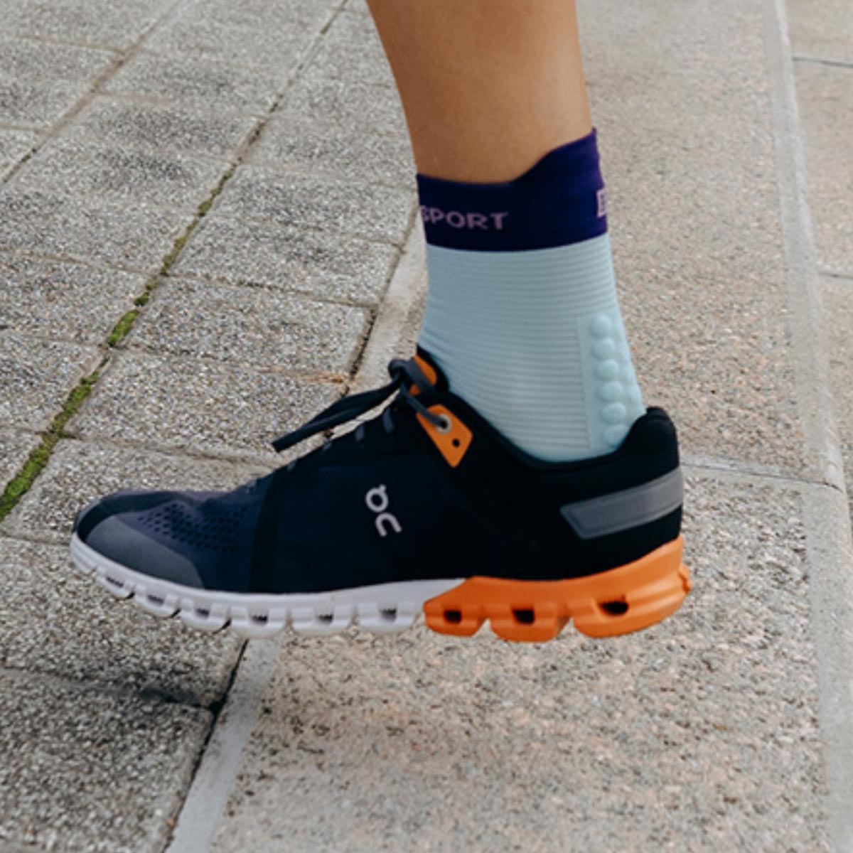 Compressport - Calcetín Pro Racing v4.0 Run High Celeste