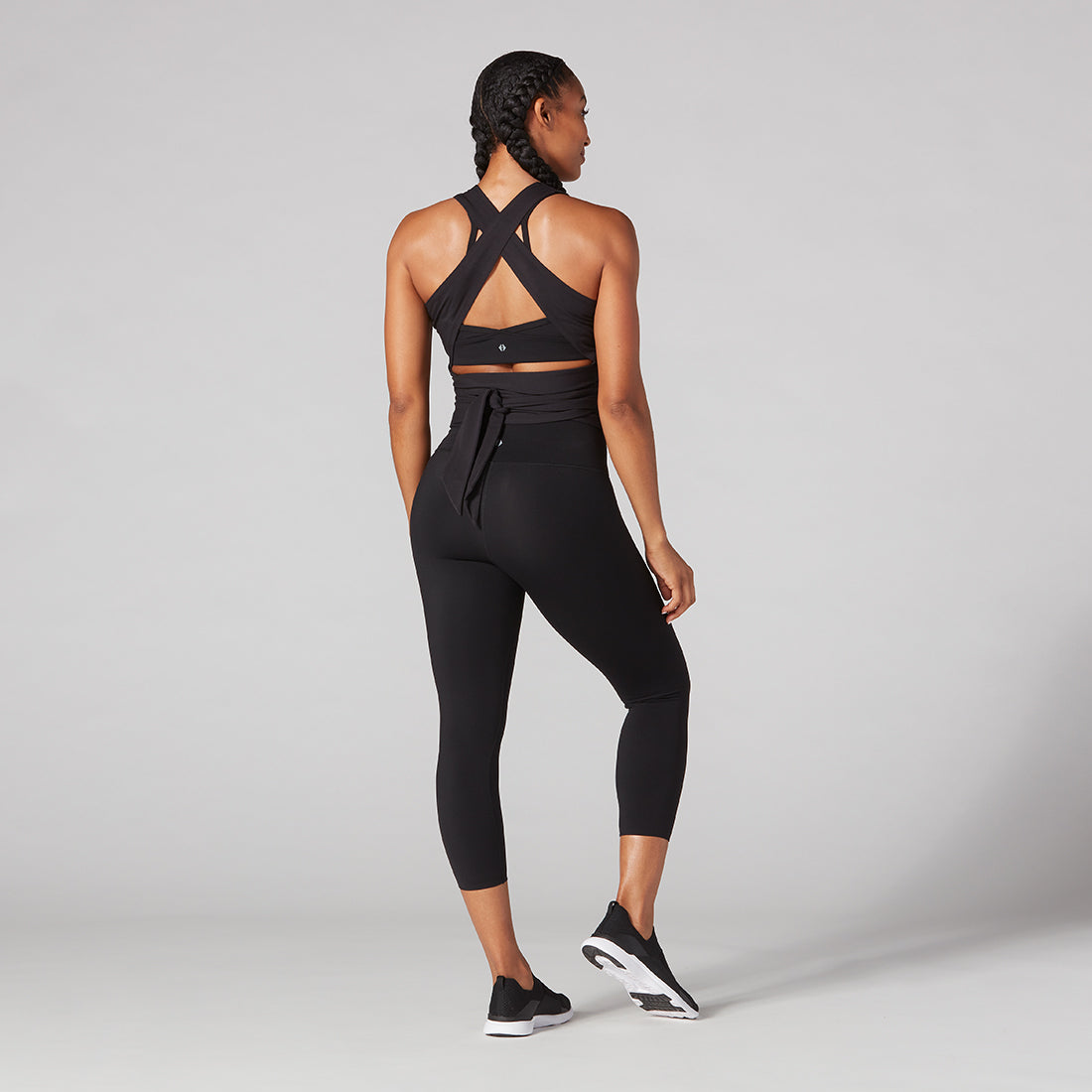 Tavi - Polera Wrap Around Tank Negro