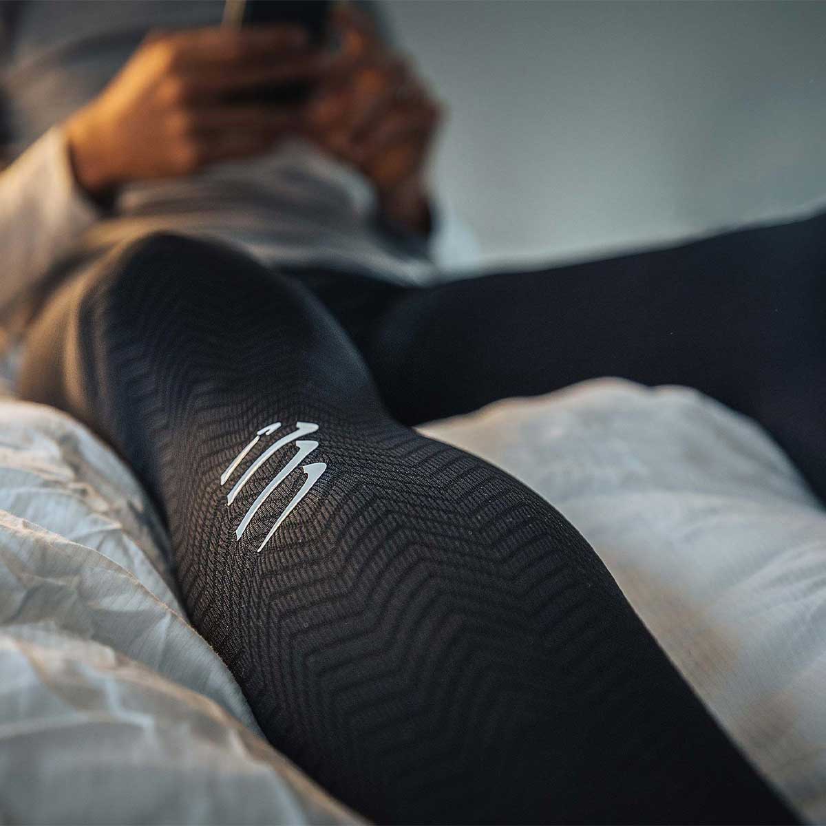 Compressport - Media Completas Black